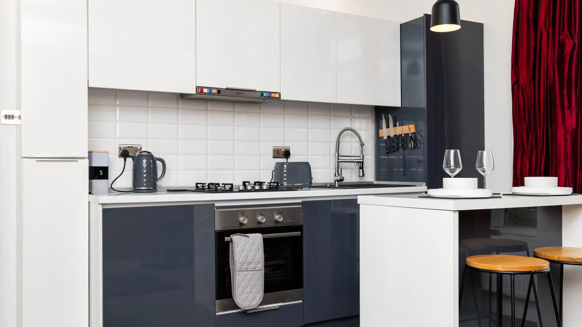 Luxury-1Bed-Apartment Aberdeen Apartment